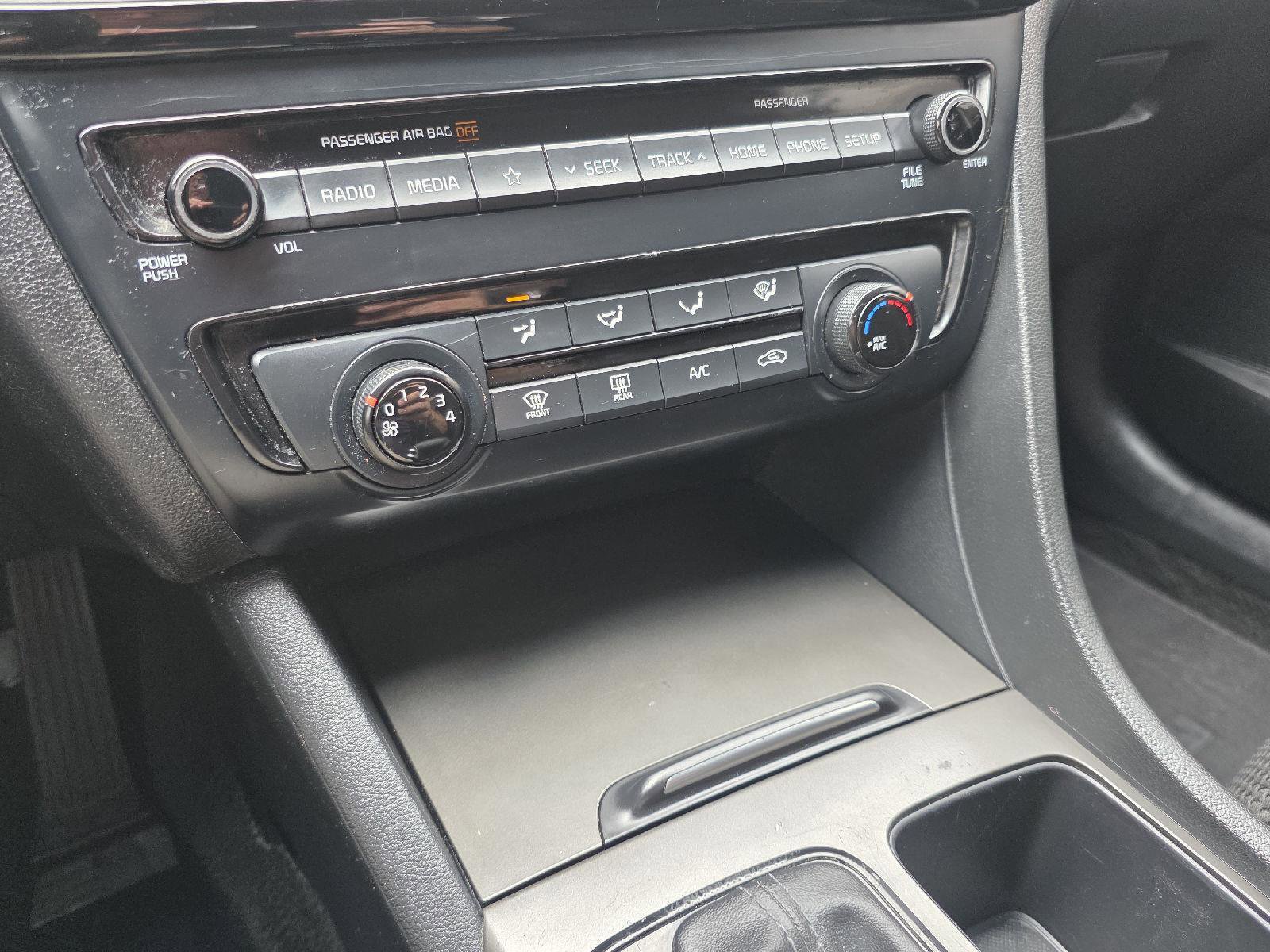 Used 2020 Kia Optima LX FWD image 16