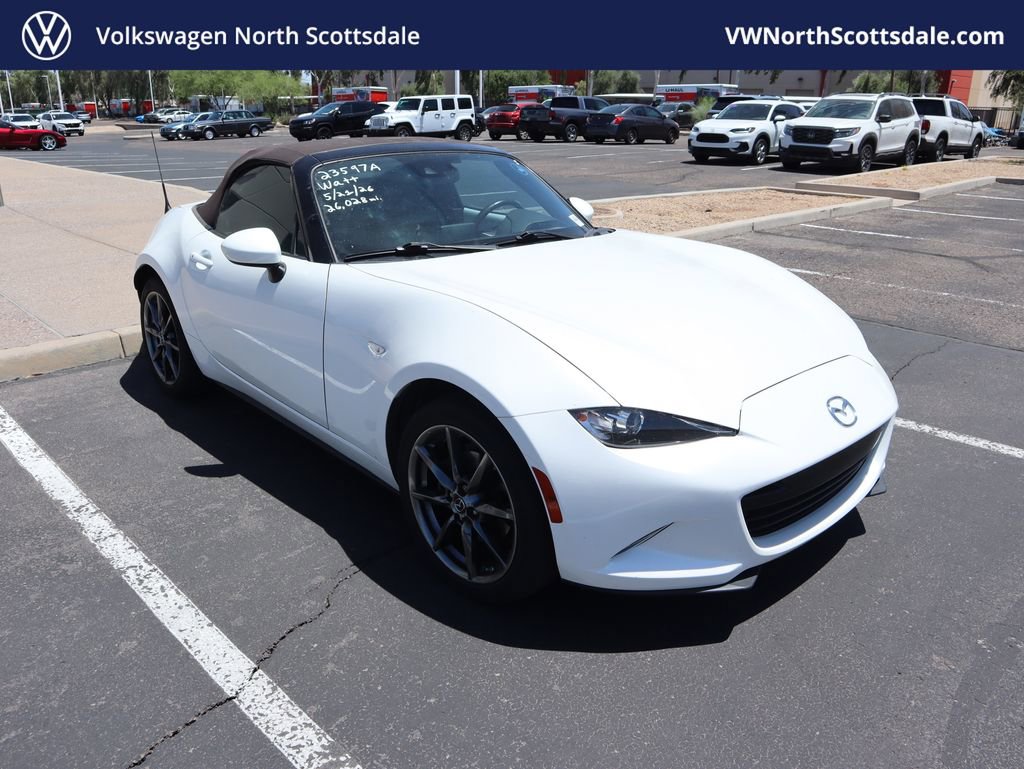 Used 2019 MAZDA MX-5 Miata Grand Touring w/ GT-S Package RWD image 1