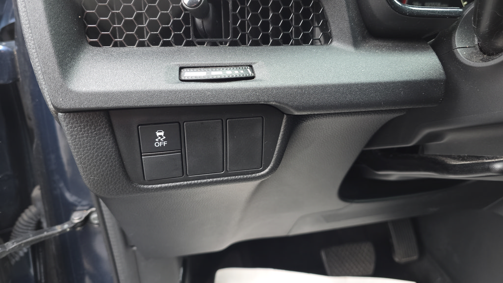 Used 2024 Honda CR-V EX image 19