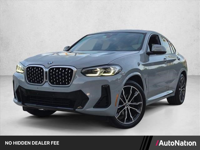 Used 2022 BMW X4 xDrive30i w/ M Sport Package 2