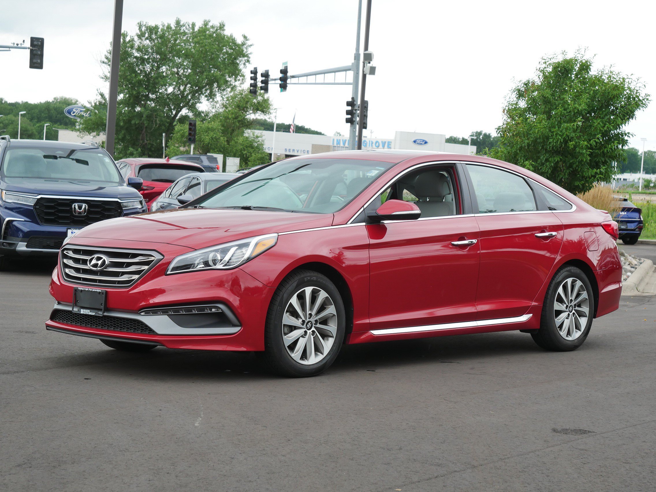 Used 2017 Hyundai Sonata Sport w/ Value Edition Package 02 FWD image 2