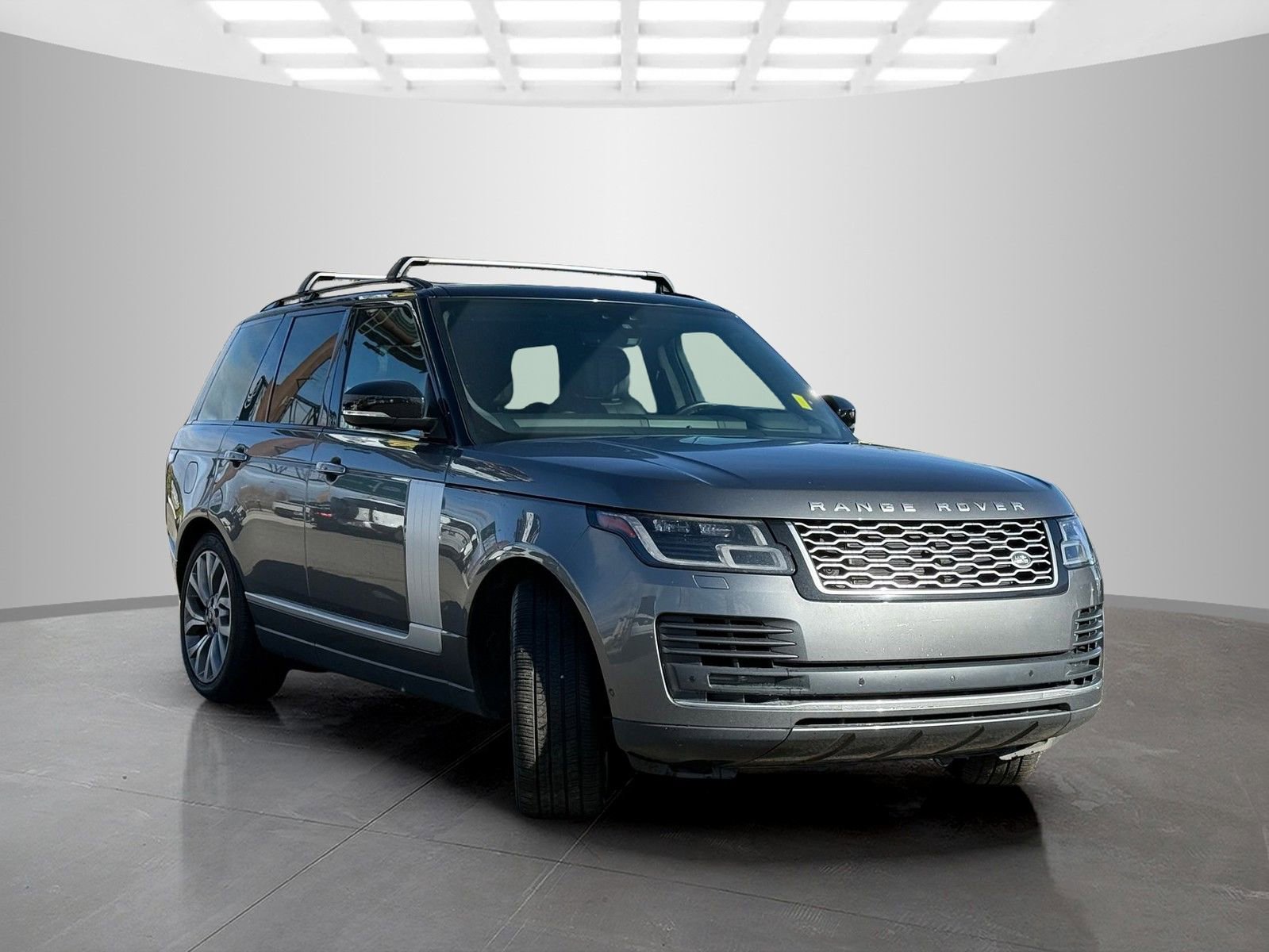 Used 2019 Land Rover Range Rover Autobiography image 3