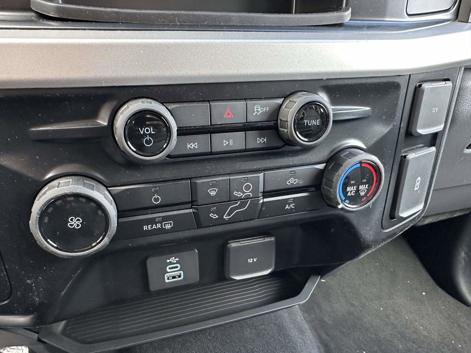 New 2026 Ford F250 XL w/ STX Appearance Package AWD/4WD image 21