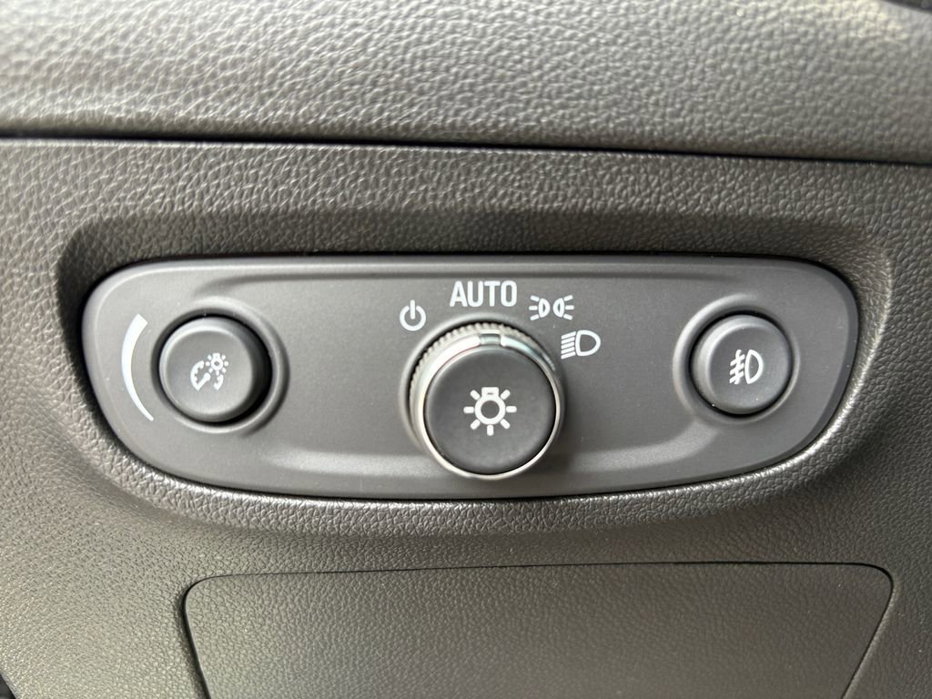 Used 2022 Buick Encore GX Select FWD image 4