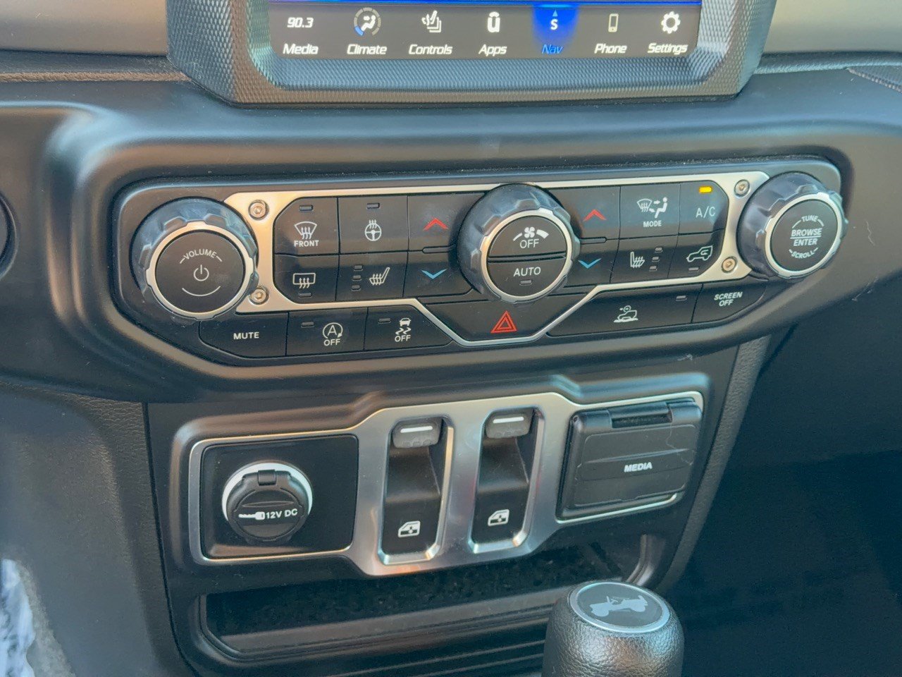 Used 2023 Jeep Wrangler Sport AWD/4WD image 22