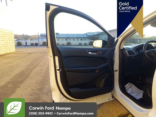 Certified 2023 Ford Edge SE w/ Black Appearance Package image 12