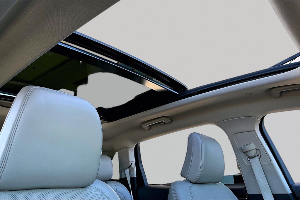 Used 2021 Lincoln Nautilus Reserve FWD image 22