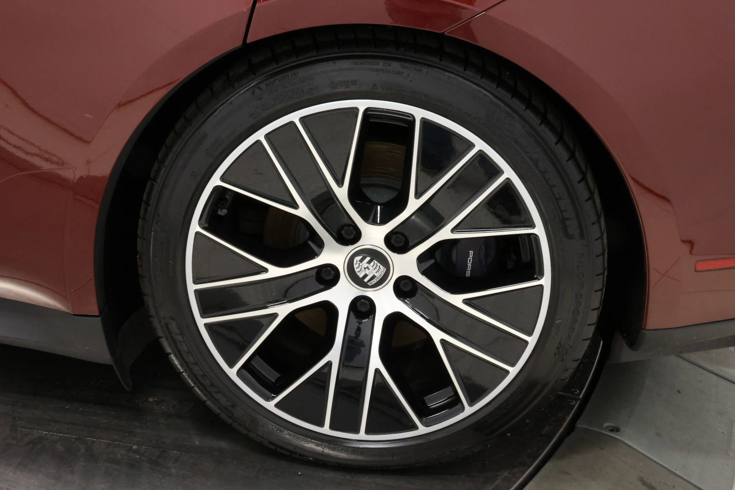 Used 2022 Porsche Taycan image 84