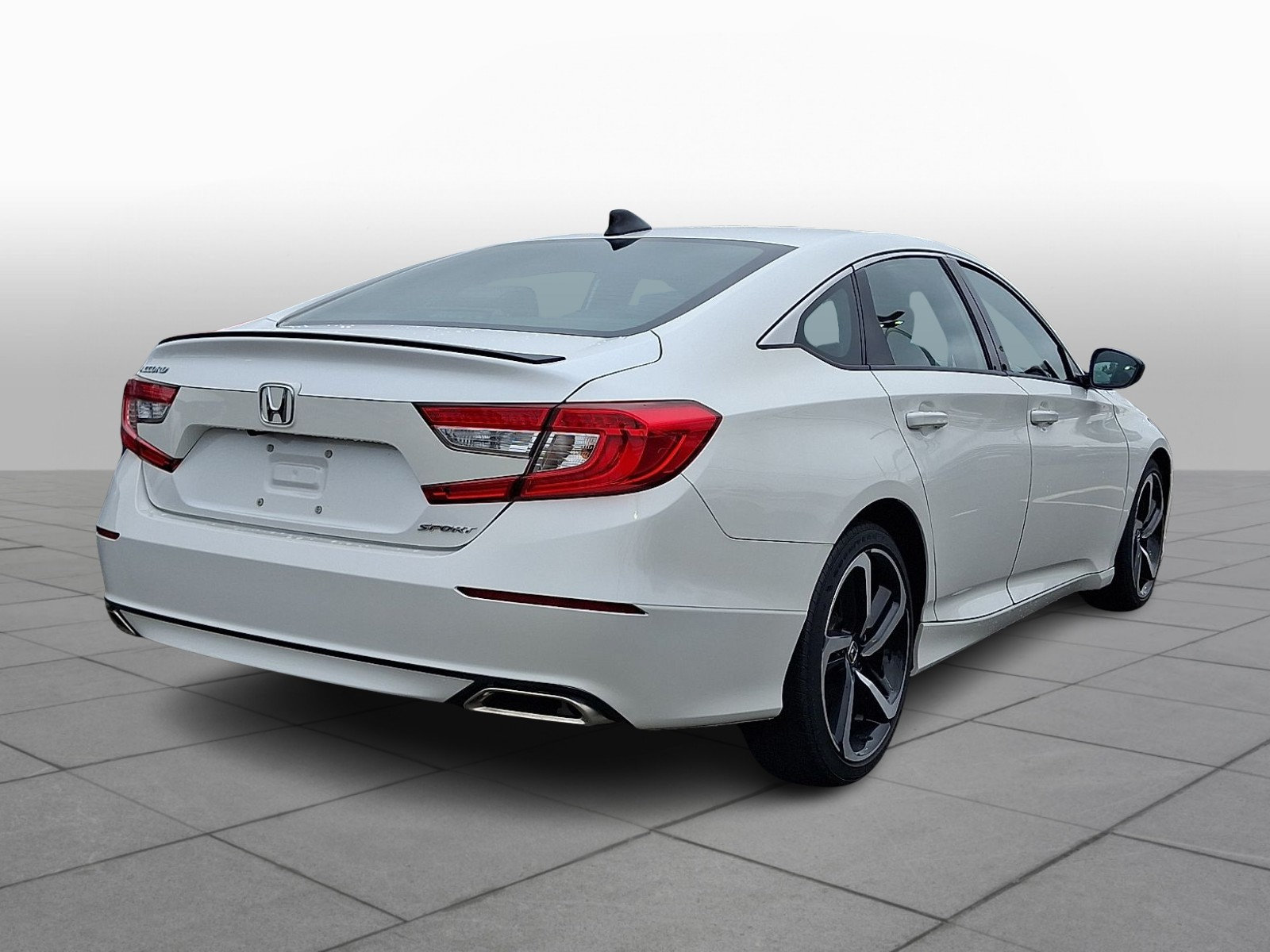 Used 2021 Honda Accord Sport image 7