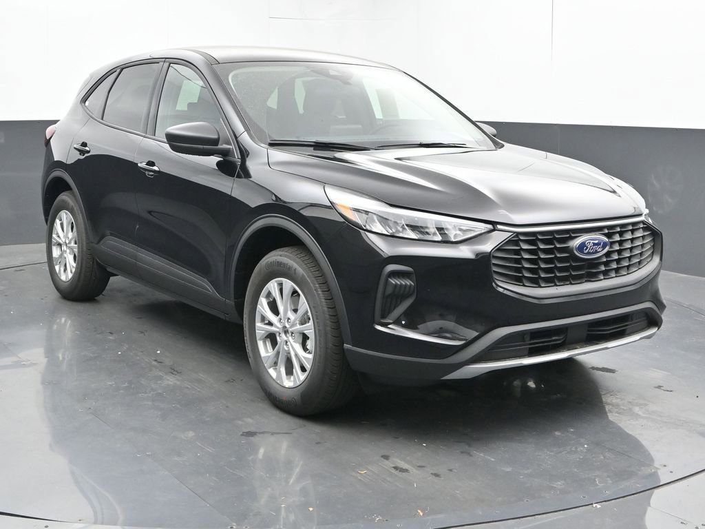 New 2026 Ford Escape Active w/ Cold Weather Package image 2
