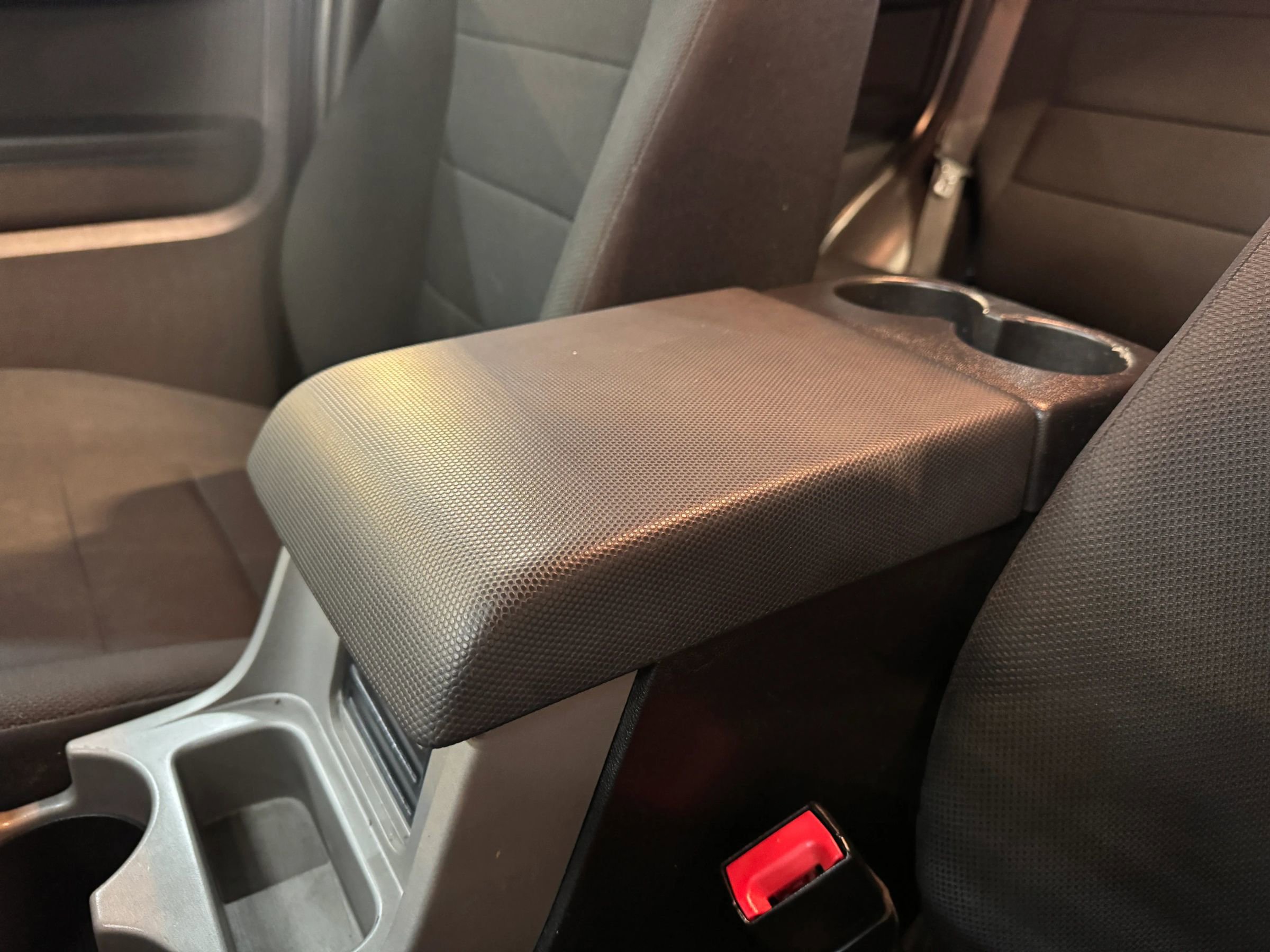 Used 2010 Ford Escape XLT image 19