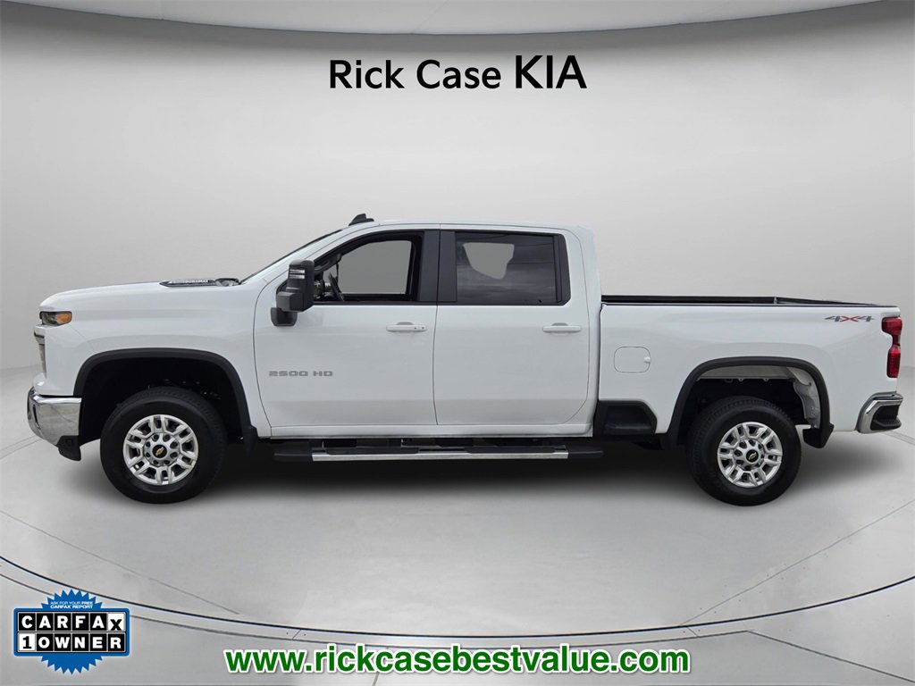 Used 2025 Chevrolet Silverado 2500 LT w/ Convenience Package image 3