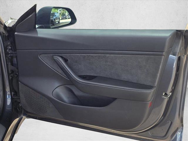 Used 2020 Tesla Model 3 Performance image 10