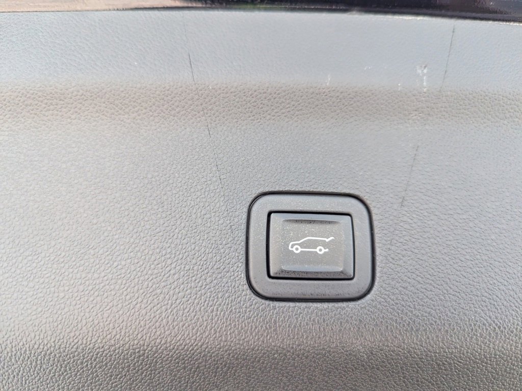 Used 2023 Cadillac Escalade V image 14