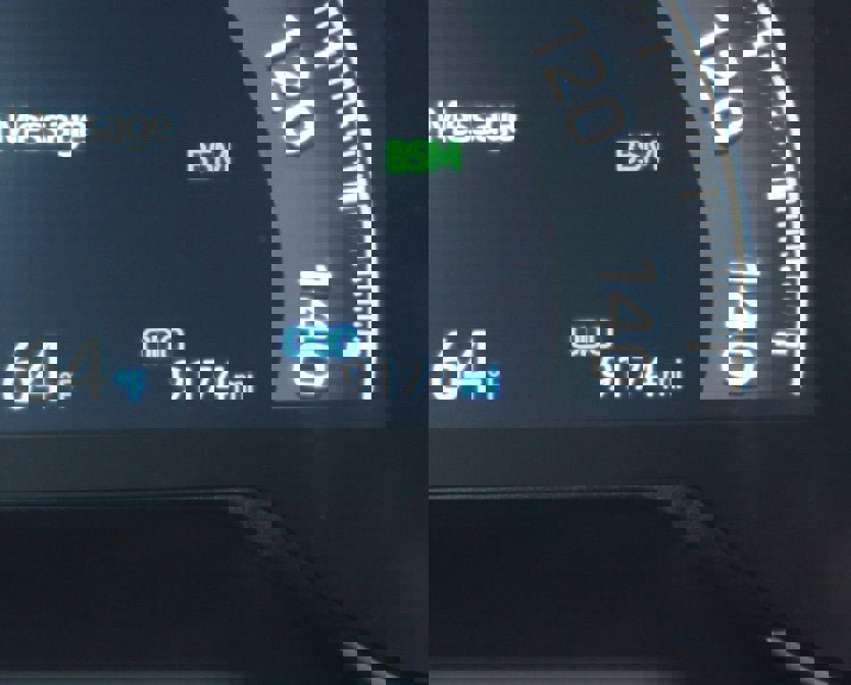 Used 2024 Toyota RAV4 XSE w/ Weather Package image 4