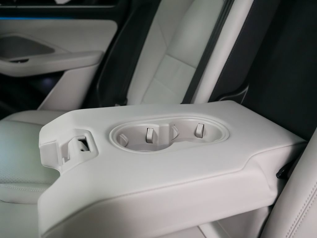 New 2026 Porsche Macan 4 Electric AWD/4WD image 20