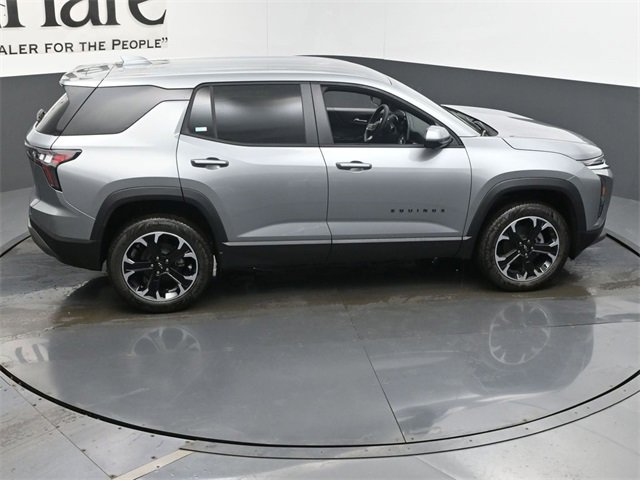 New 2026 Chevrolet Equinox LT w/ Safety and Technology Package image 17