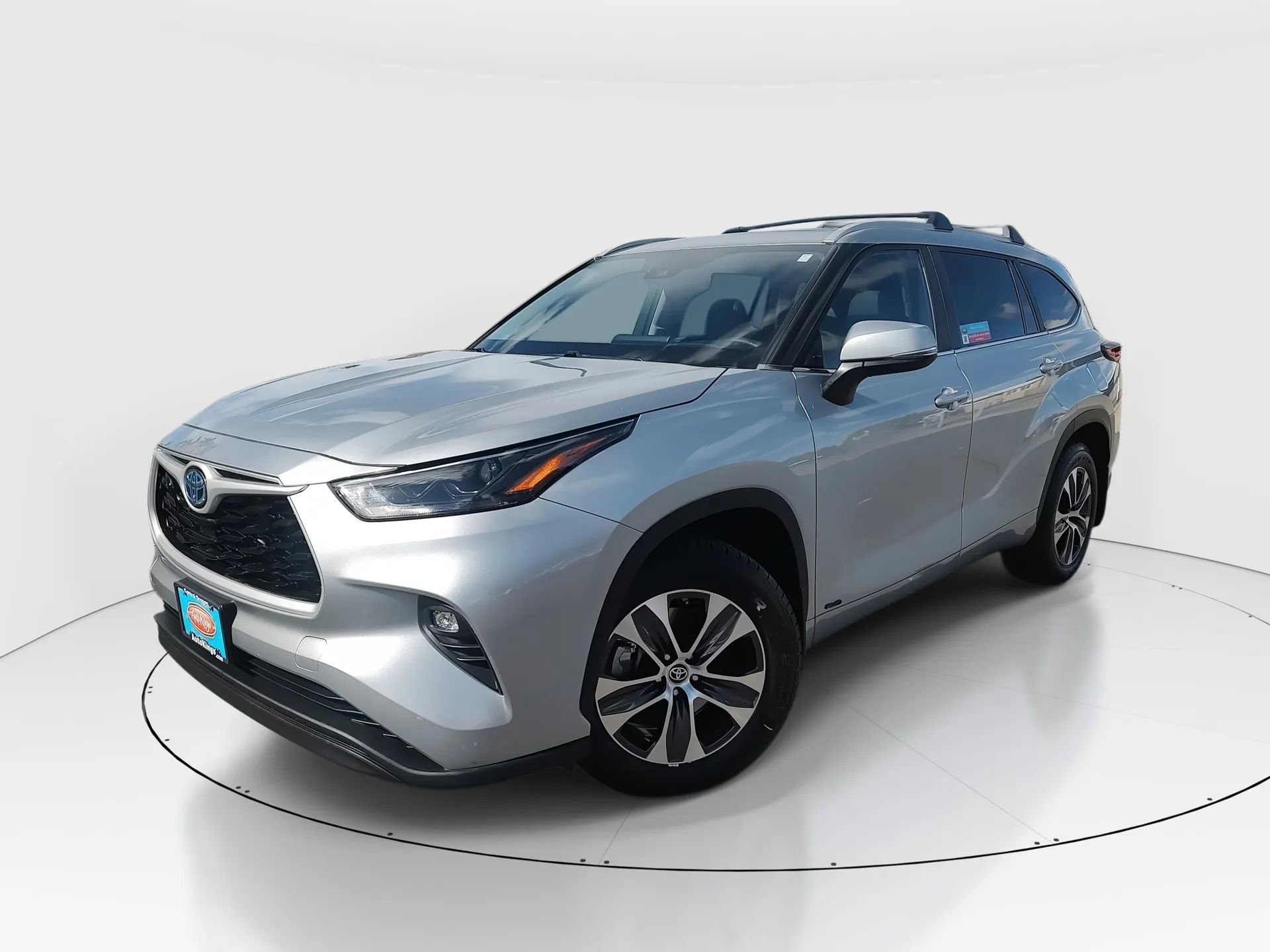 Used 2023 Toyota Highlander XLE