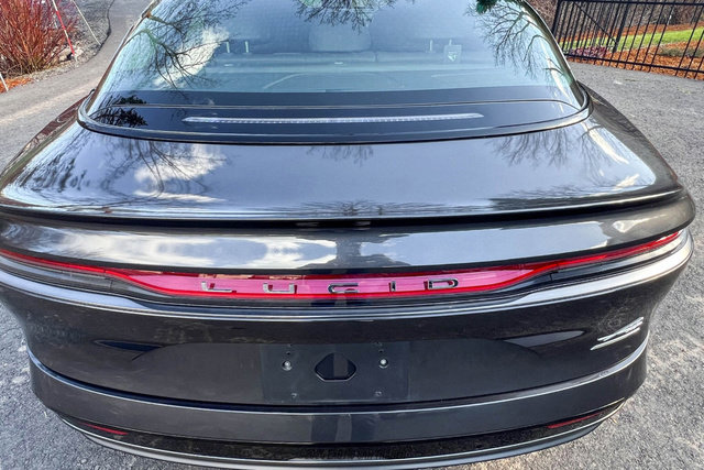Used 2025 Lucid Air Grand Touring image 38