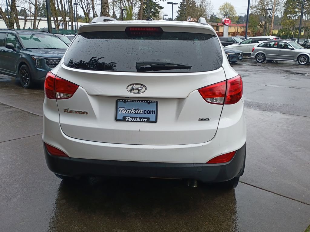 Used 2014 Hyundai Tucson SE image 5