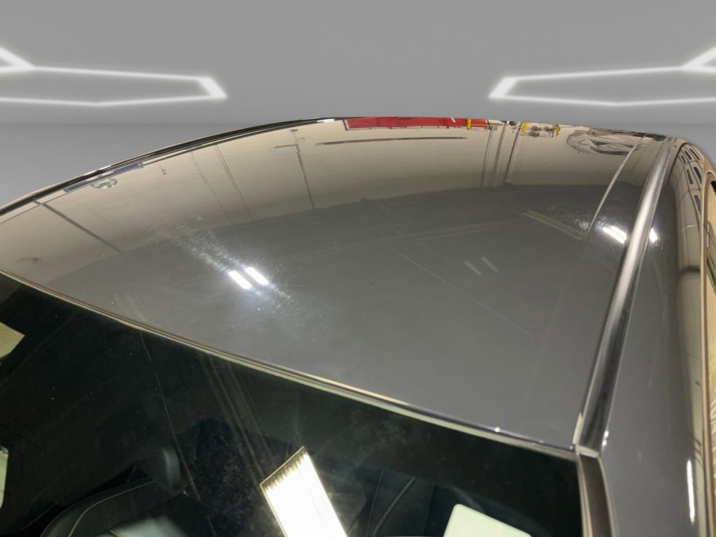 Used 2025 Toyota Camry SE image 12