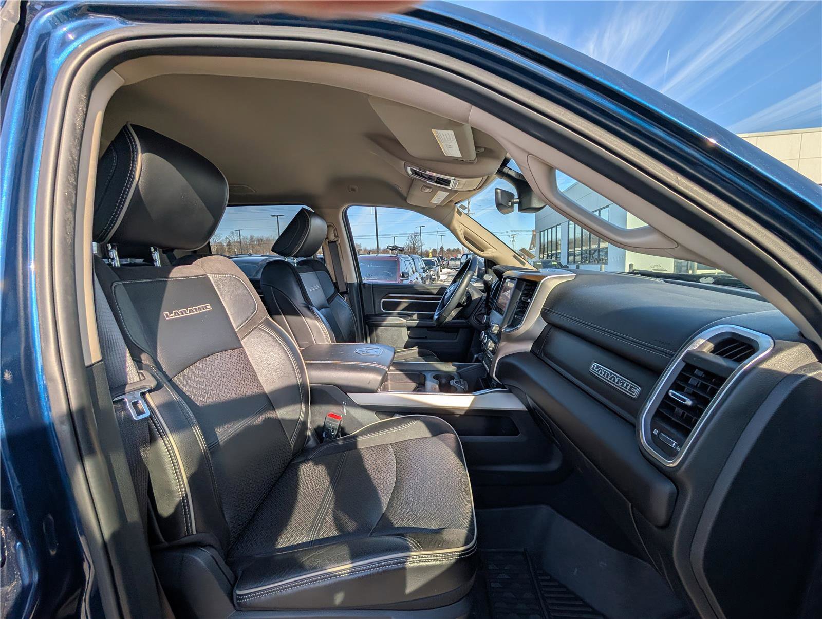 Used 2022 RAM 2500 Laramie w/ Snow Chief Group image 7