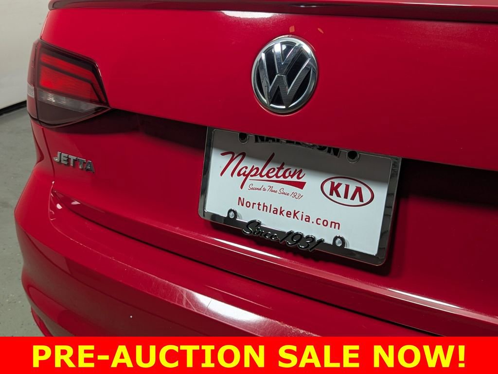 Used 2016 Volkswagen Jetta Sport FWD image 8
