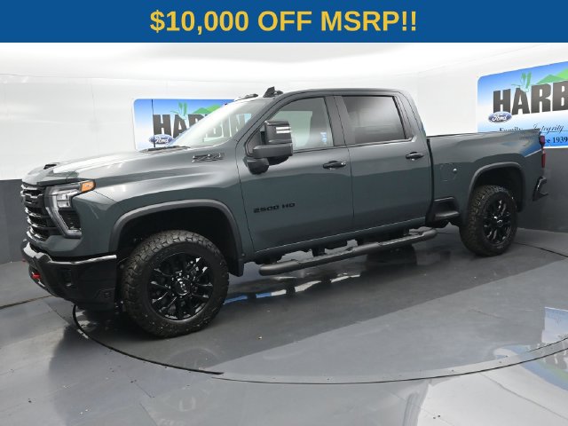 New 2026 Chevrolet Silverado 2500 LT w/ Trail Boss Package