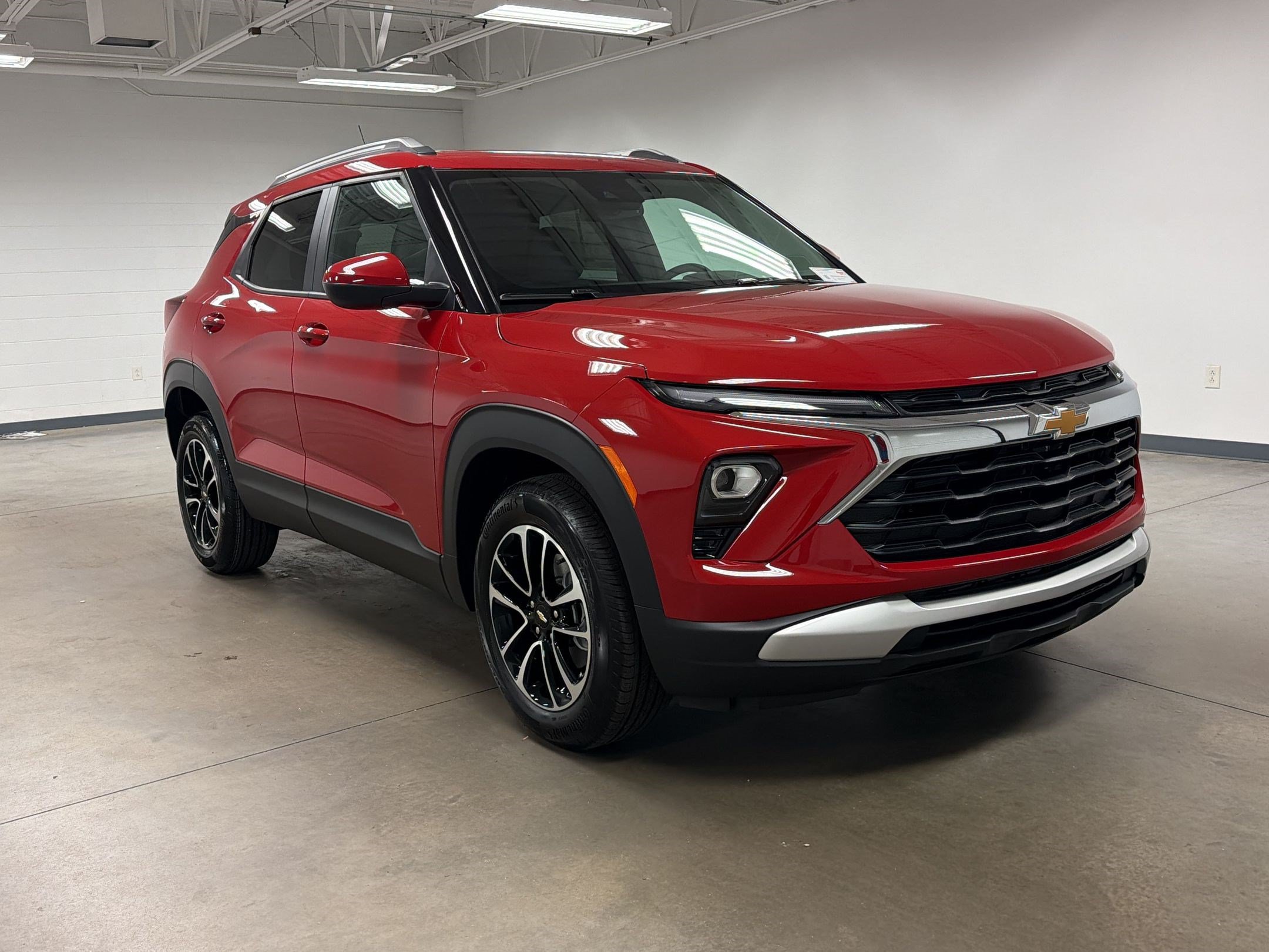 New 2026 Chevrolet TrailBlazer LT w/ Convenience Package FWD image 6