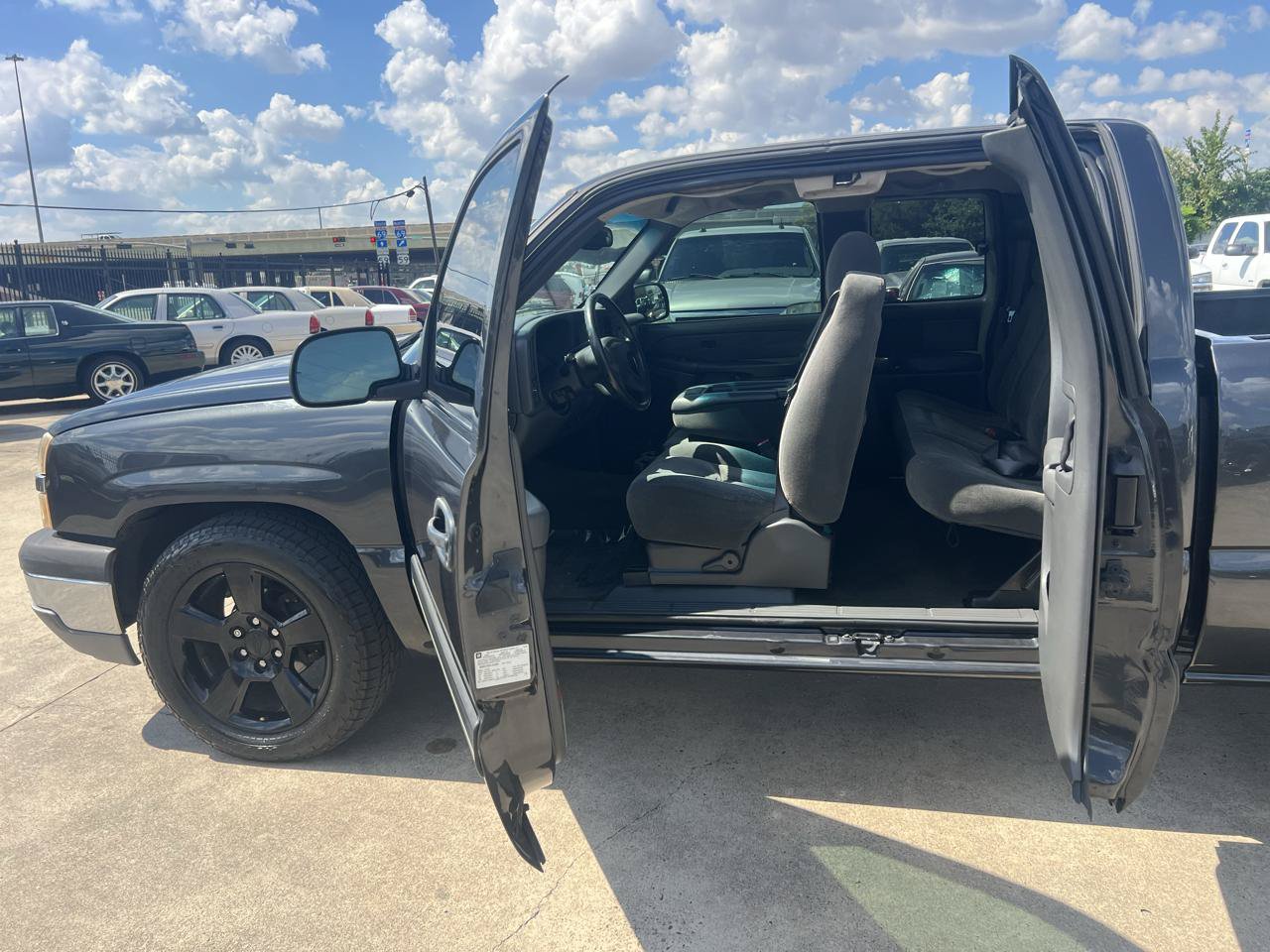 Used 2003 Chevrolet Silverado 1500 LS RWD image 42