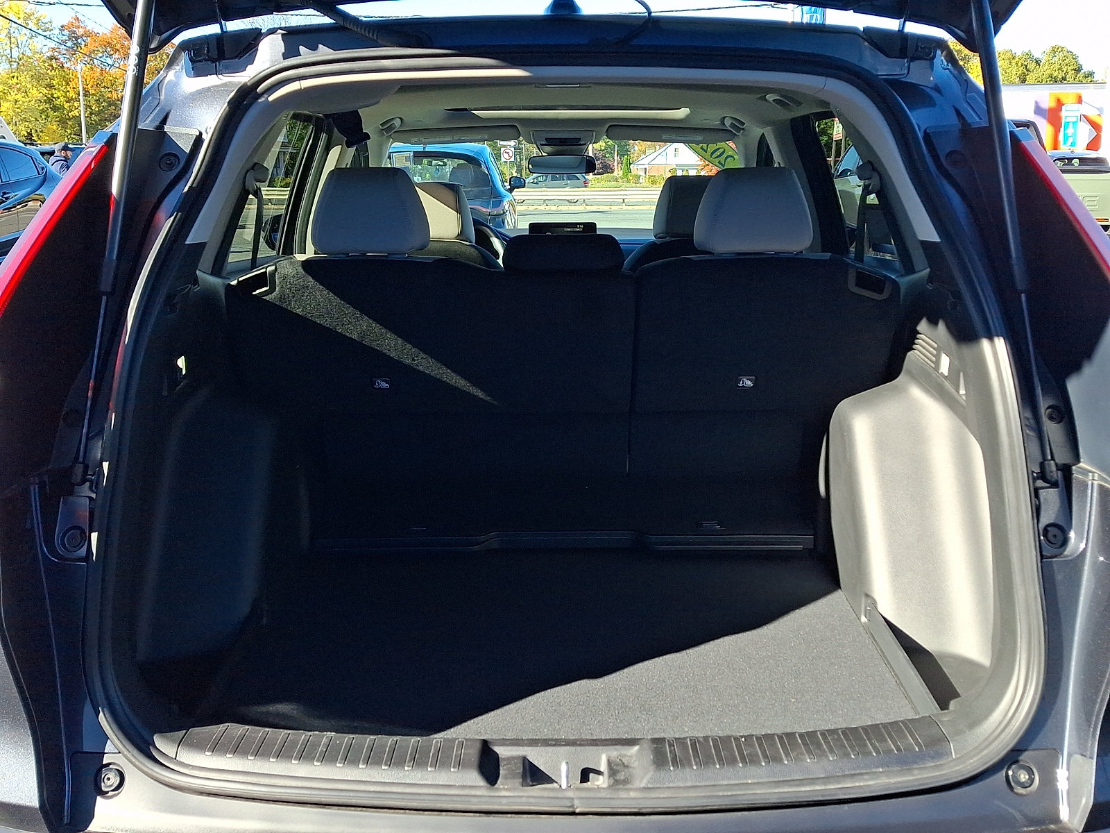 Used 2025 Honda CR-V EX image 29