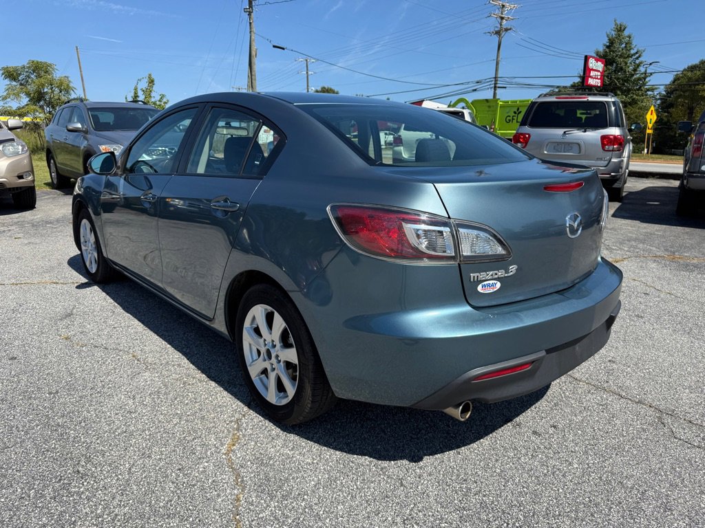 Used 2011 MAZDA MAZDA3 i Touring image 5