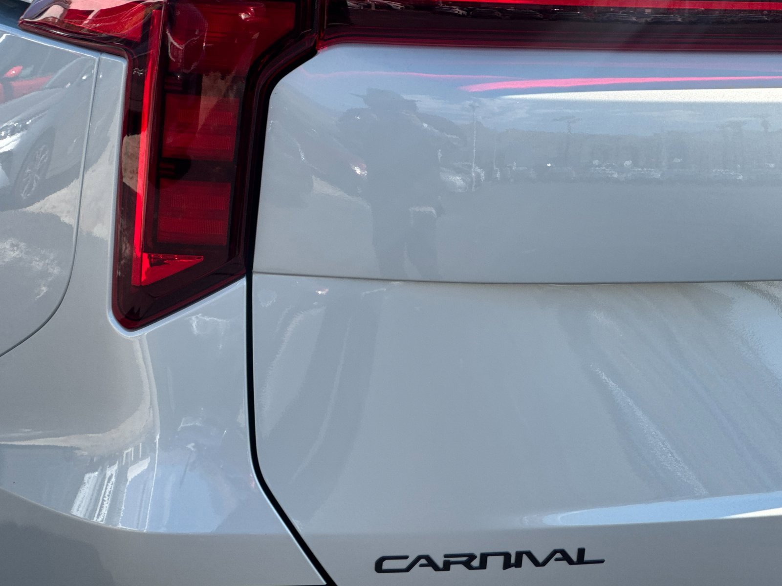 New 2026 Kia Carnival SX image 33