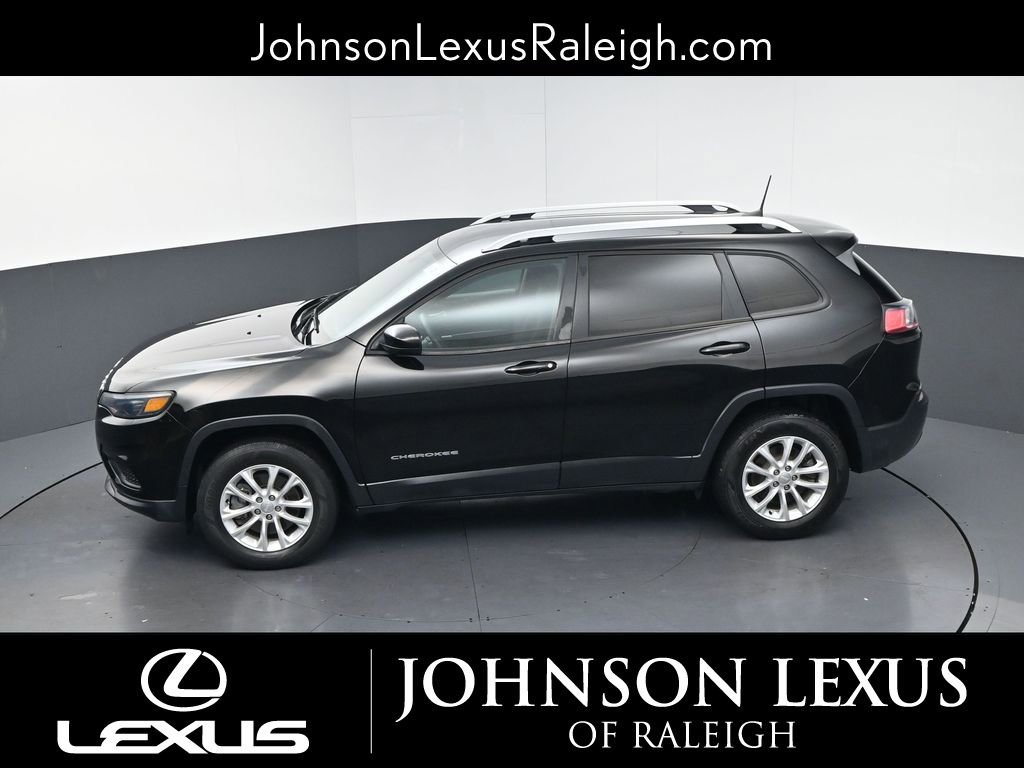 Used 2020 Jeep Cherokee Latitude AWD/4WD image 30