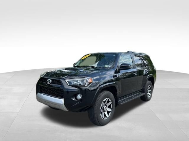 Used 2018 Toyota 4Runner TRD Off-Road AWD/4WD image 46