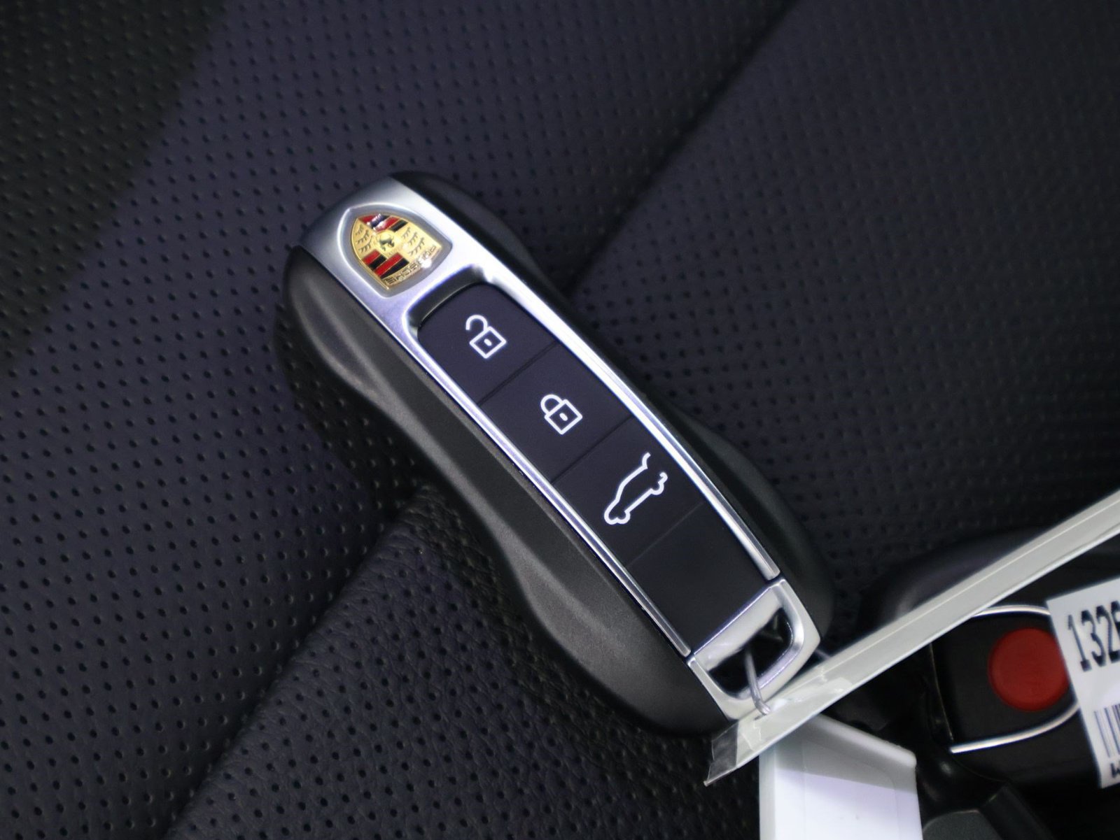 New 2026 Porsche Cayenne AWD/4WD image 23