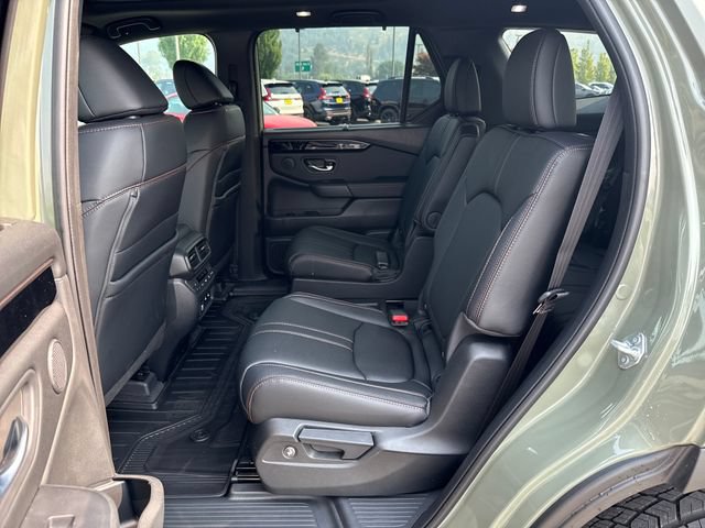 Used 2026 Honda Pilot TrailSport image 15