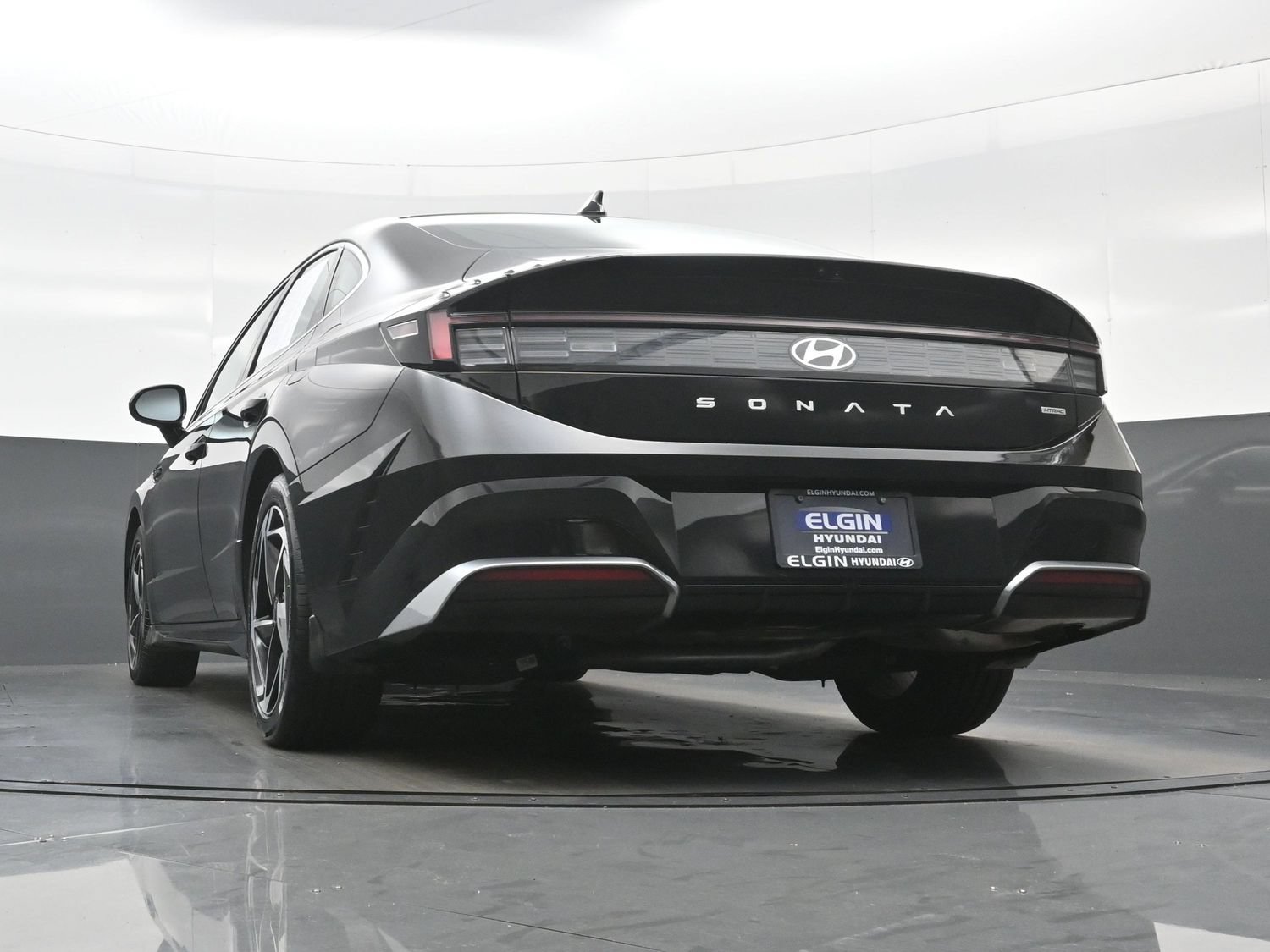 Certified 2026 Hyundai Sonata SEL AWD/4WD image 32