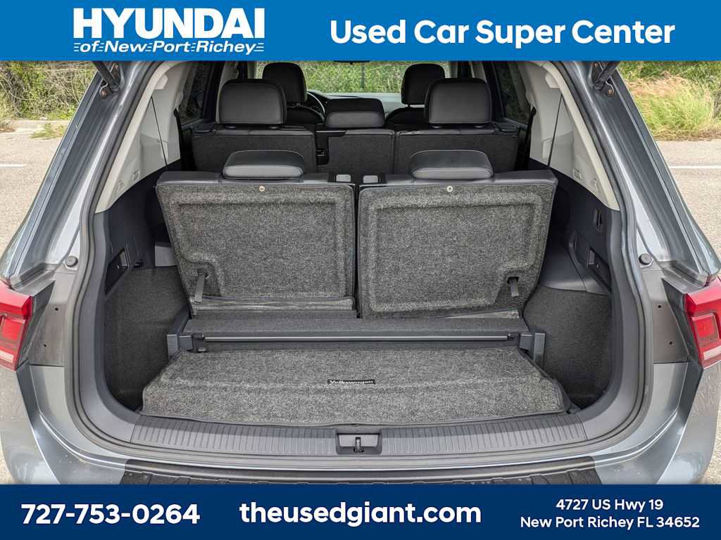 Used 2018 Volkswagen Tiguan SE FWD image 12