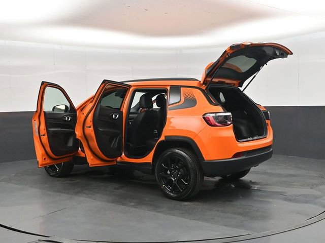 New 2026 Jeep Compass Latitude AWD/4WD image 47