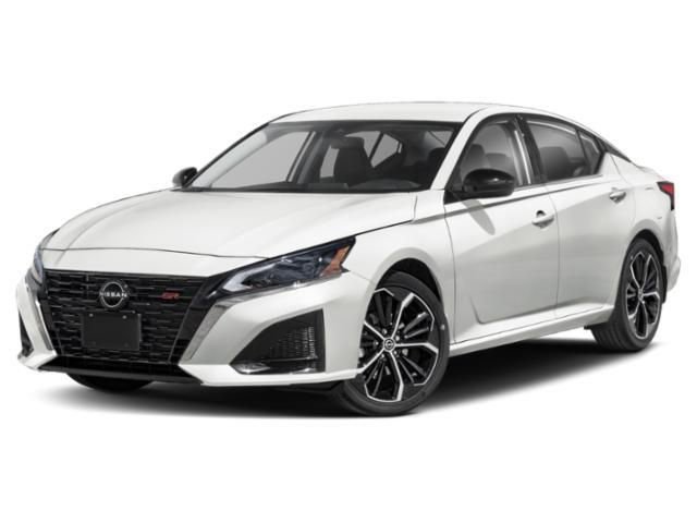 New 2025 Nissan Altima 2.5 SR w/ SR Premium Package FWD image 2
