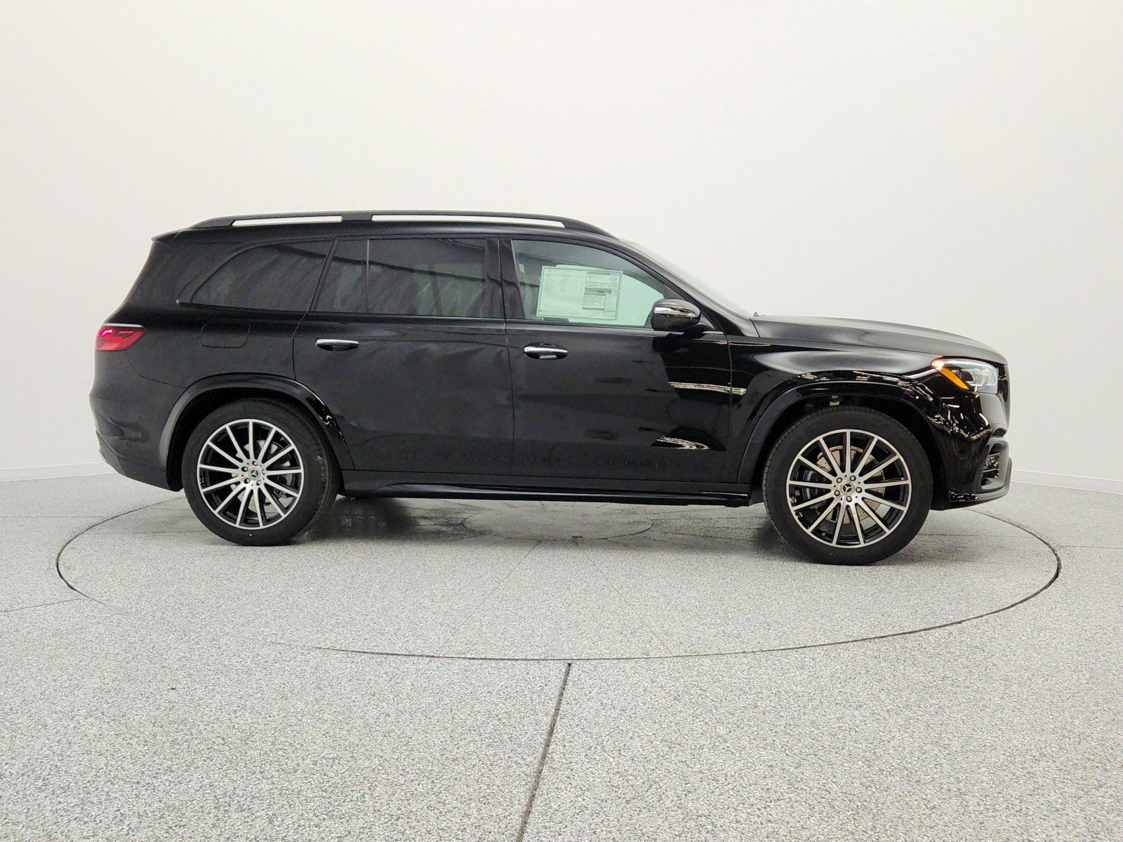 New 2026 Mercedes-Benz GLS 450 4MATIC image 4
