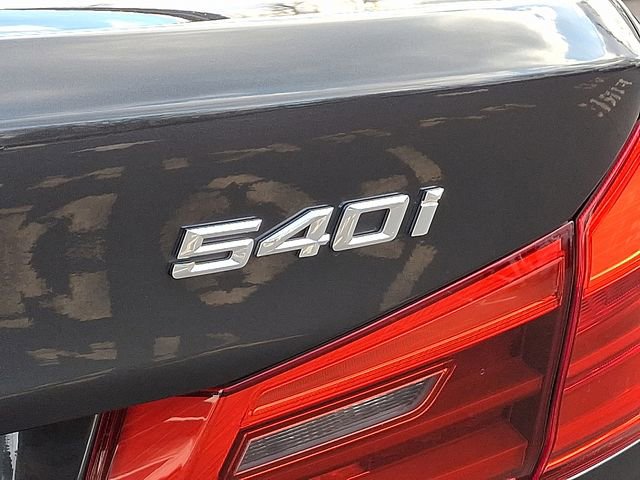 Used 2018 BMW 540i xDrive 540i xDrive w/ M Sport Package image 33
