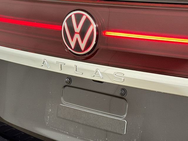 New 2026 Volkswagen Atlas SEL Premium R-Line image 18