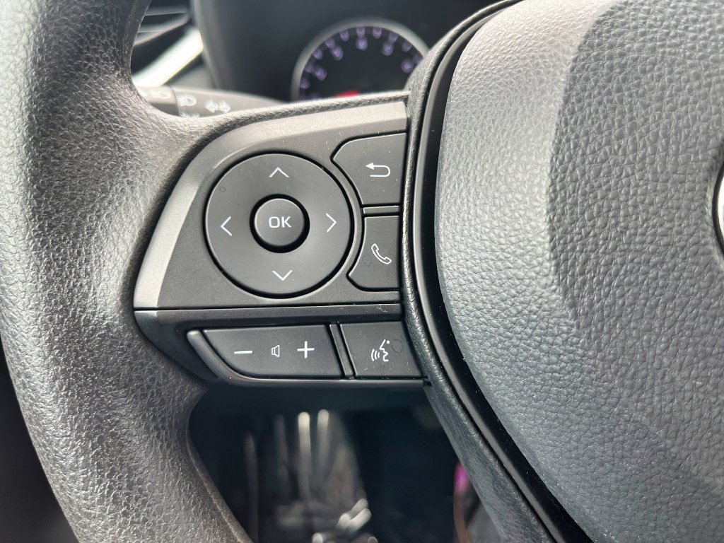 Used 2022 Toyota RAV4 XLE w/ Convenience Package AWD/4WD image 34