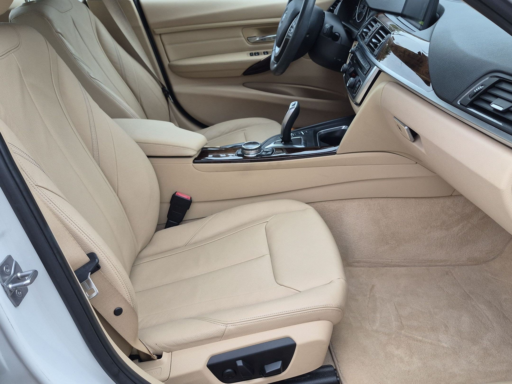 Used 2015 BMW 328i Sedan RWD image 35
