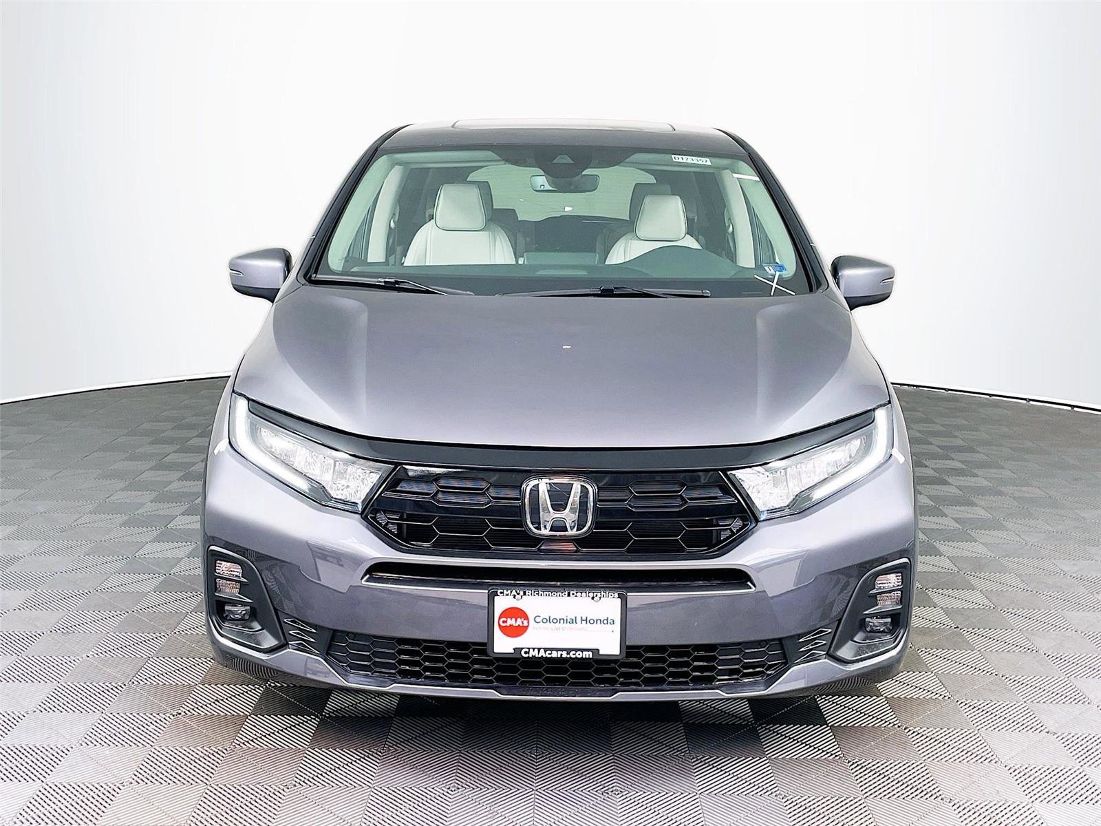 New 2026 Honda Odyssey Touring image 2