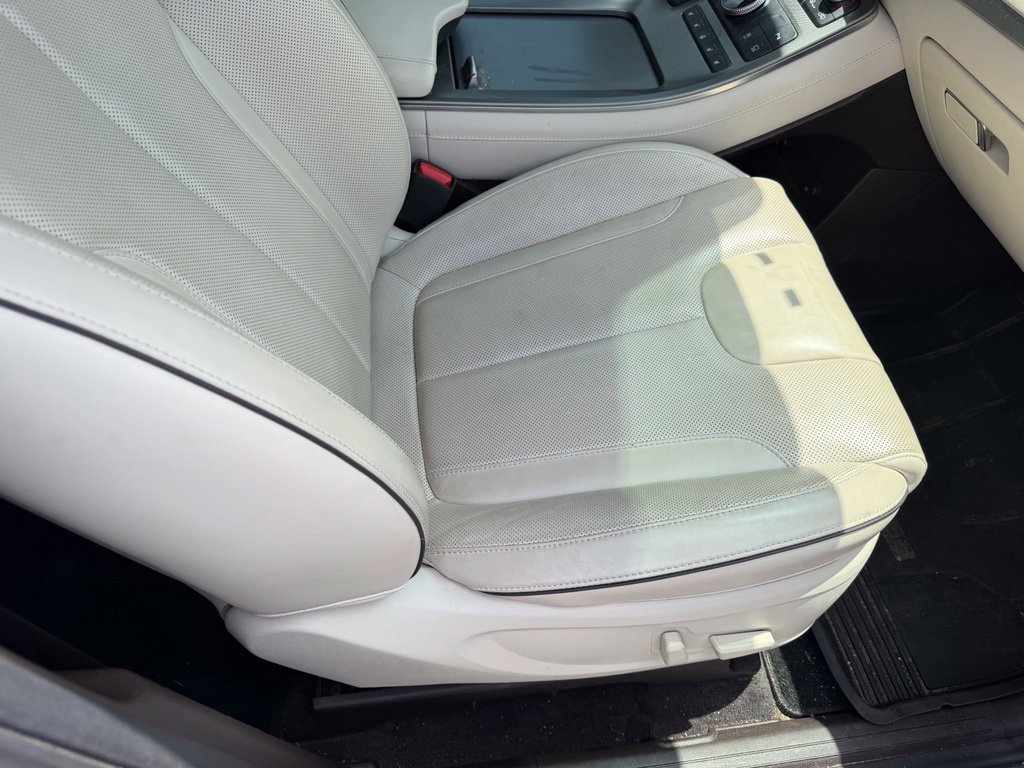 Used 2020 Hyundai Palisade Limited FWD image 16