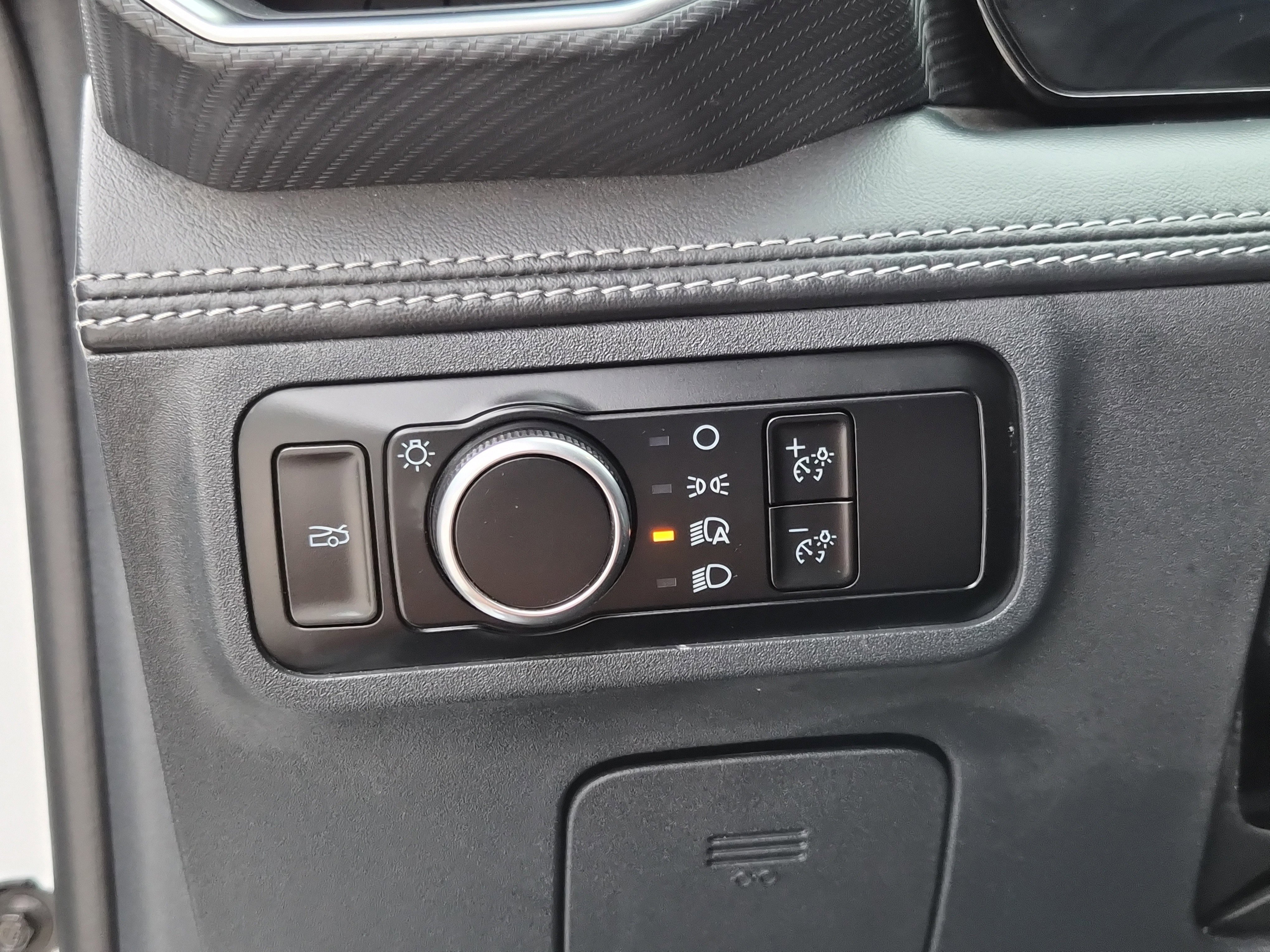 Used 2024 Ford Mustang Premium image 17