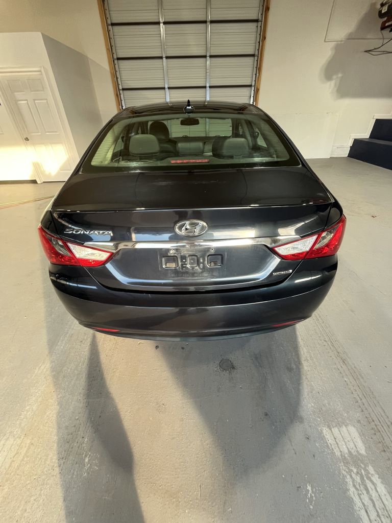 Used 2012 Hyundai Sonata Limited w/ Navigation Pkg image 3